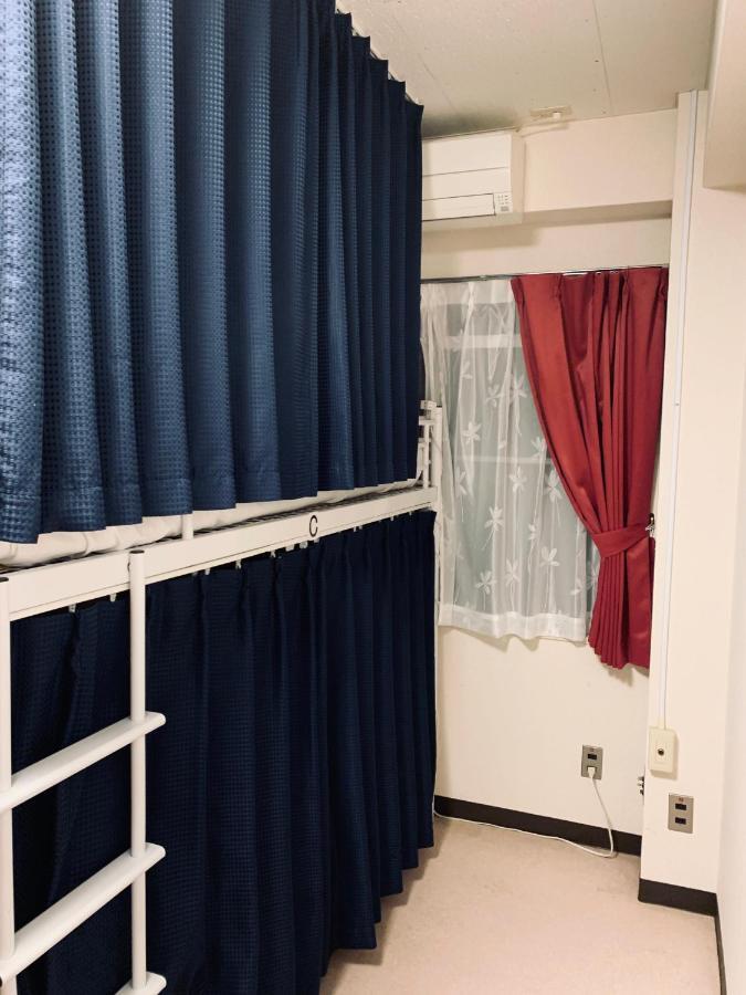Guesthouse Shiawase Eki Fukuoka  Esterno foto