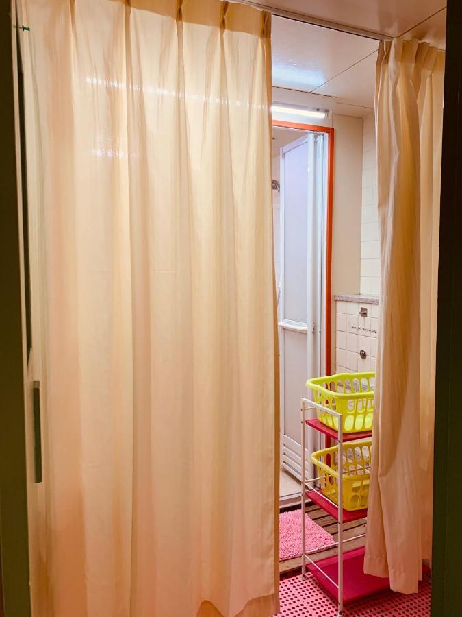 Guesthouse Shiawase Eki Fukuoka  Esterno foto